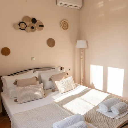 Argias Villa