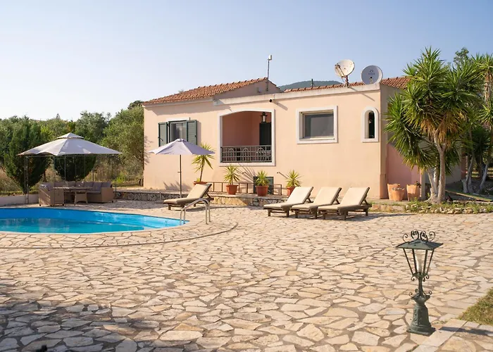 Villa Argias Halikounas